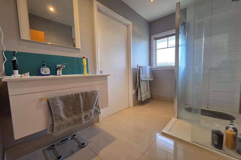 Photo of property in 1/8 Coniston Avenue, Ilam, Christchurch, 8041