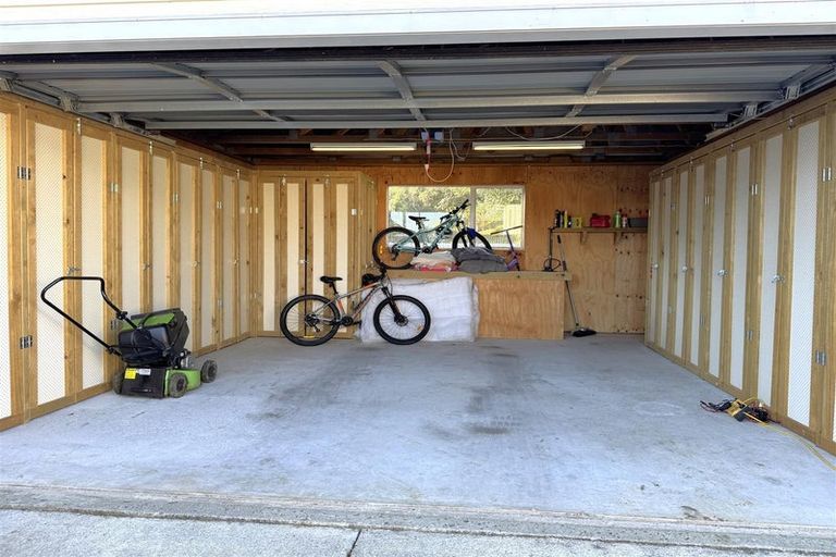 Photo of property in 17 Ashmore Avenue, Cobden, Greymouth, 7802