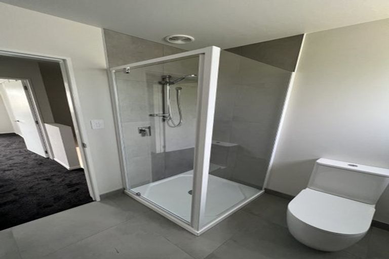 Photo of property in 5/135 Hills Road, Edgeware, Christchurch, 8013