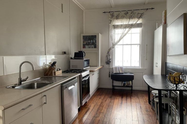 Photo of property in 1/30 Bulteel Street, New Plymouth, 4310