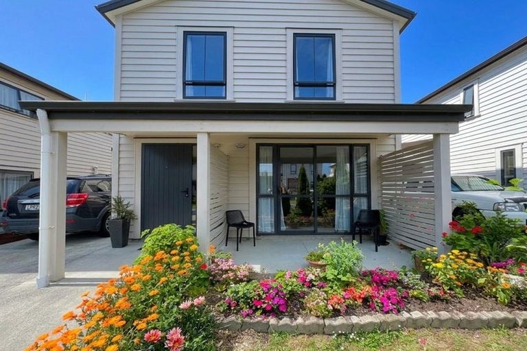 Photo of property in 64 Kaimoana Street, Weymouth, Auckland, 2103
