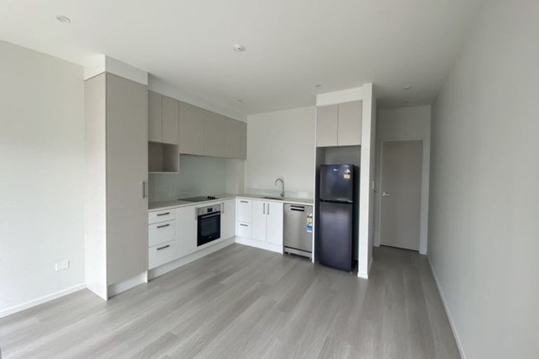 Photo of property in 588b Te Atatu Road, Te Atatu Peninsula, Auckland, 0610