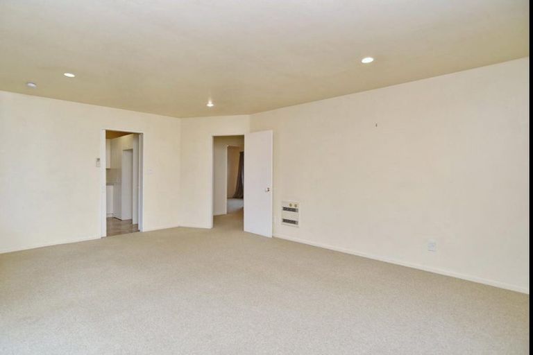 Photo of property in 271 Wairakei Road, Bryndwr, Christchurch, 8053