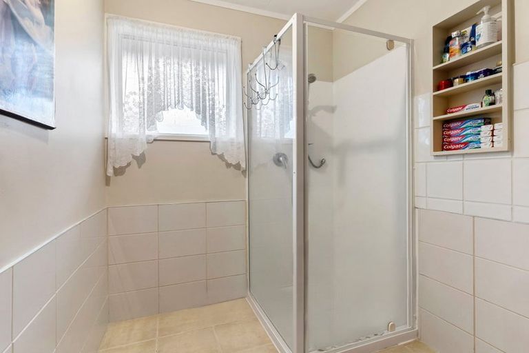 Photo of property in 90 Boundary Road, Clover Park, Auckland, 2019