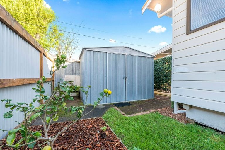 Photo of property in 9 Melanie Place, Orewa, 0931