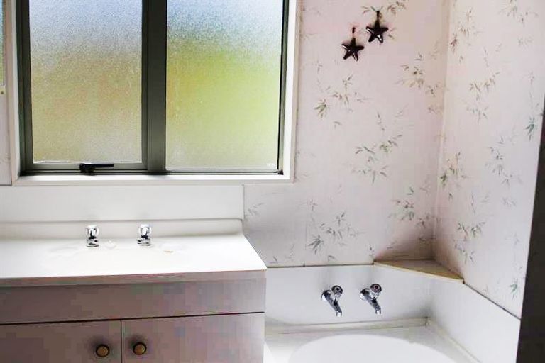 Photo of property in 153a Edinburgh Street, Pukekohe, 2120
