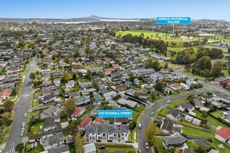 Photo of property in 23b Studfall Street, Pakuranga Heights, Auckland, 2010