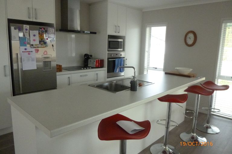 Photo of property in 267 Lakes Boulevard, Pyes Pa, Tauranga, 3112