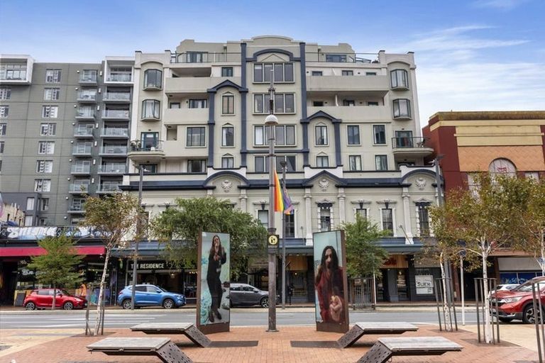 Photo of property in Courtenay Apartments, 301/120 Courtenay Place, Te Aro, Wellington, 6011