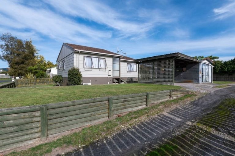 Photo of property in 56a Pohutukawa Drive, Owhata, Rotorua, 3010