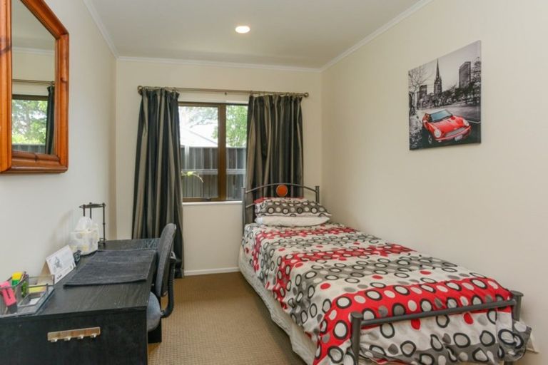 Photo of property in 22 Otatara Road, Taradale, Napier, 4112