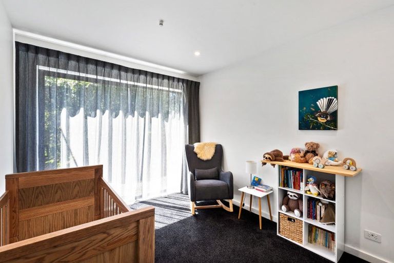 Photo of property in 7b Burlington Road, Hospital Hill, Napier, 4110