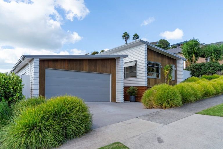 Photo of property in 34 Orion Drive, Welcome Bay, Tauranga, 3112