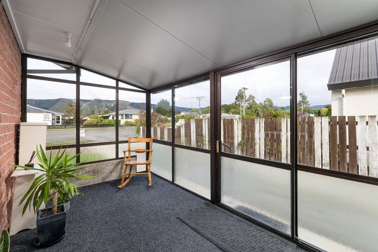 Photo of property in 6 Grace Street, Waimate, 7924