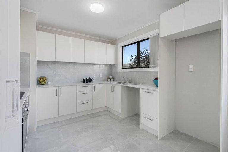 Photo of property in 3 Julian Place, Otara, Auckland, 2023