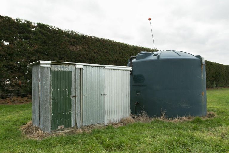 Photo of property in 1371 Longbeach Road, Eiffelton, Ashburton, 7774