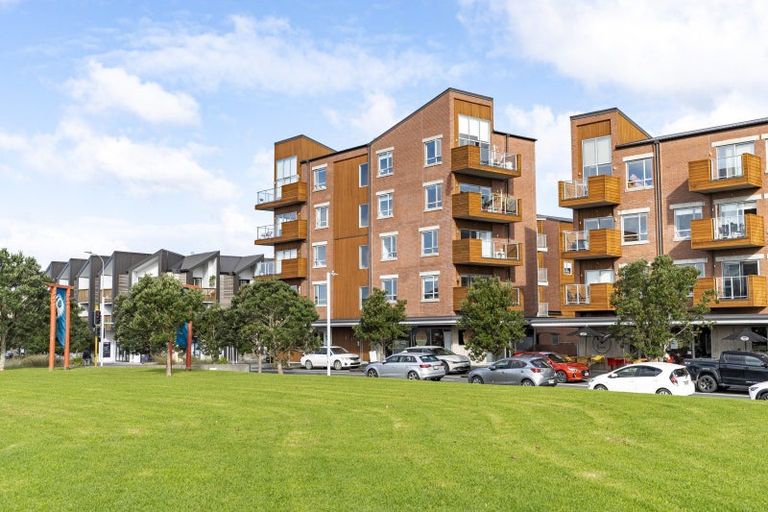 Photo of property in 201/160a Hobsonville Point Road, Hobsonville, Auckland, 0616