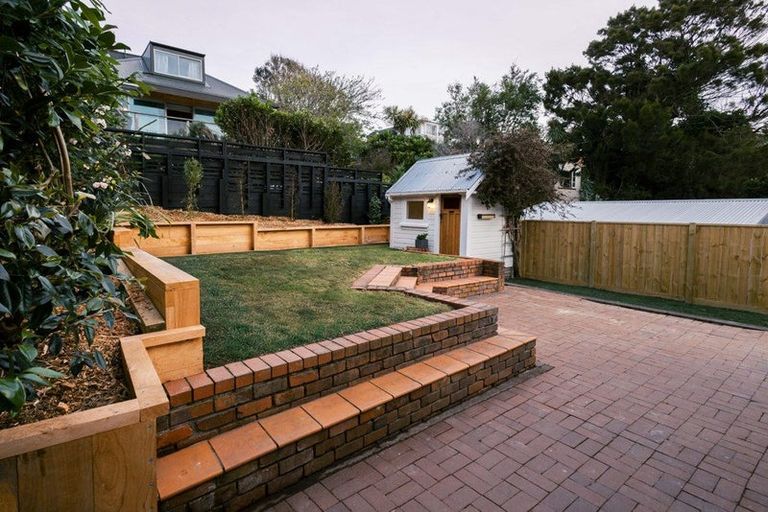 Photo of property in 7 Zohrab Street, Hataitai, Wellington, 6021
