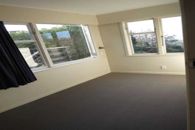 Photo of property in 31 Highbury Road, Highbury, Wellington, 6012