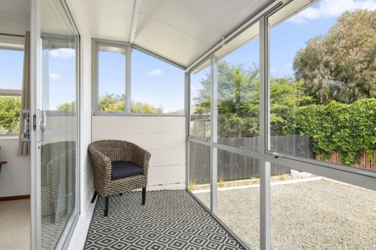 Photo of property in 2/103 Parkers Road, Tahunanui, Nelson, 7011
