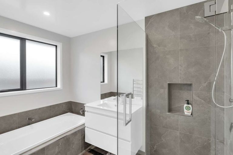 Photo of property in 109a Percival Street, Rangiora, 7400