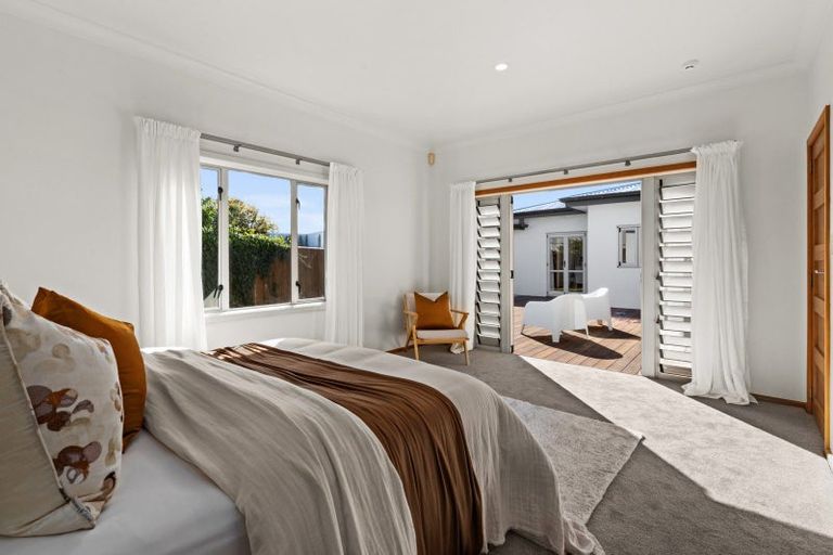 Photo of property in 22 Campbell Street, Havelock North, 4130
