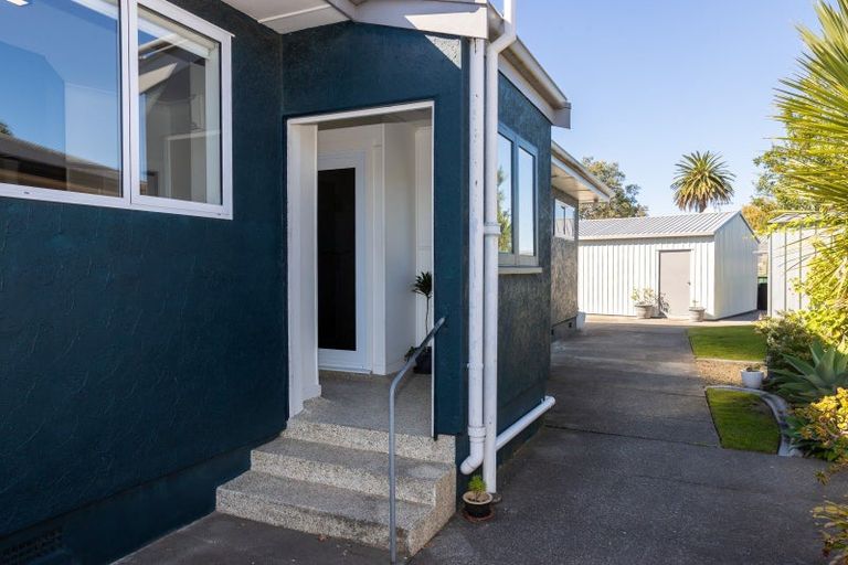 Photo of property in 113 Taradale Road, Onekawa, Napier, 4110