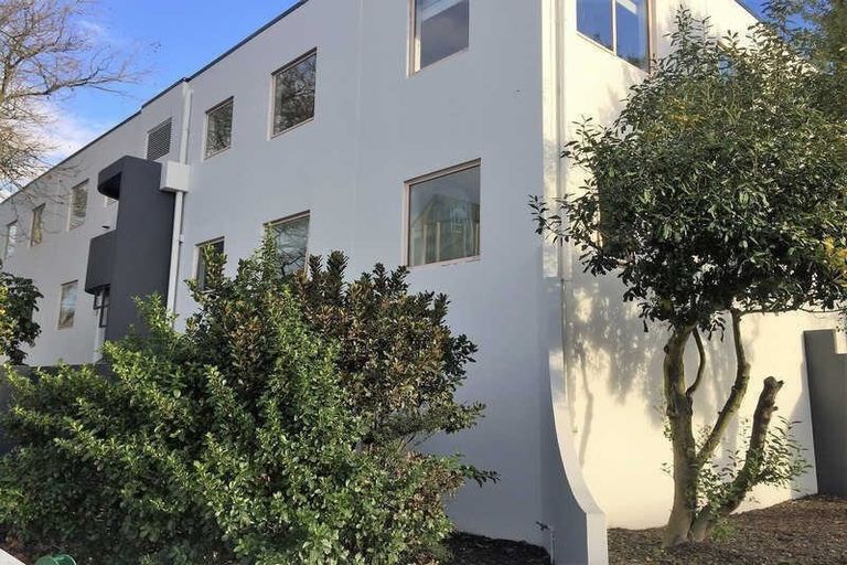 Photo of property in 5/55 Carlton Mill Road, Merivale, Christchurch, 8014