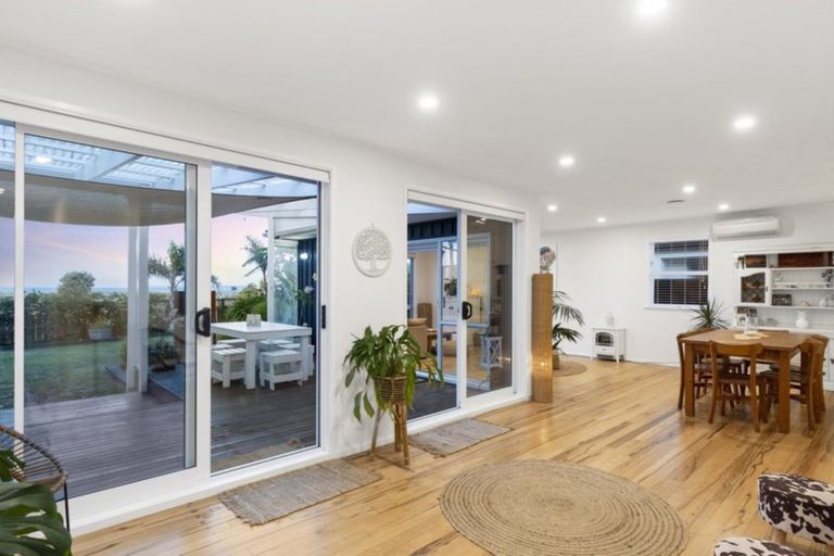 Photo of property in 1021b Papamoa Beach Road, Papamoa Beach, Papamoa, 3118