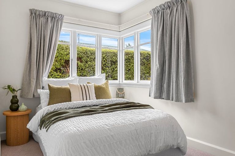 Photo of property in 20 Birdwood Avenue, Beckenham, Christchurch, 8023