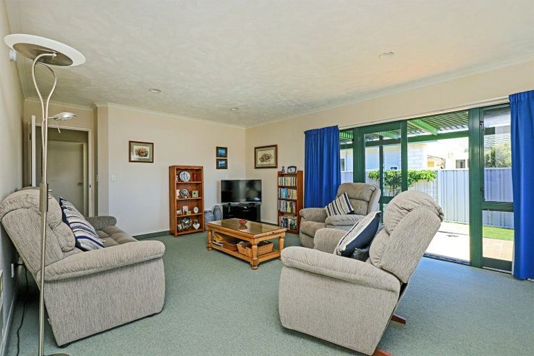 Photo of property in 8 Ebury Mews, Taradale, Napier, 4112