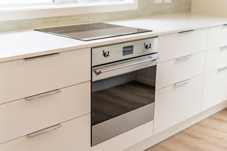 Photo of property in 70b Heretaunga Square, Silverstream, Upper Hutt, 5019