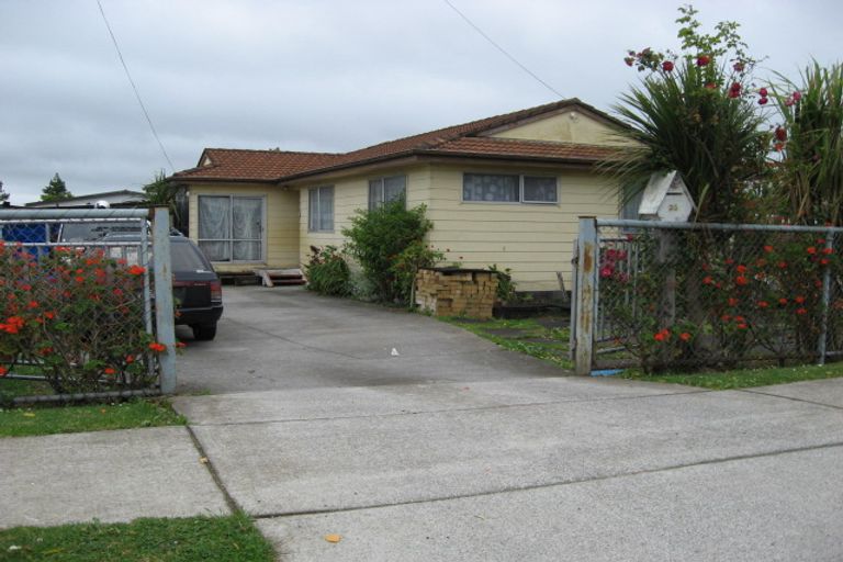 Photo of property in 35 Hall Avenue, Mangere, Auckland, 2022