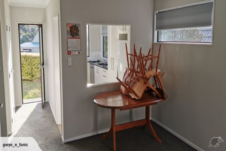 Photo of property in 46u3 Wingfield Place, Churton Park, Wellington, 6037