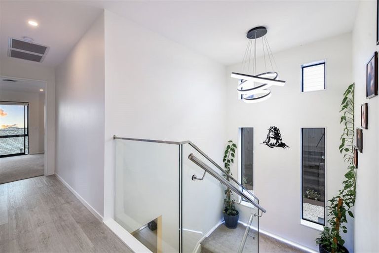 Photo of property in 14a Mantra Road, Massey, Auckland, 0614