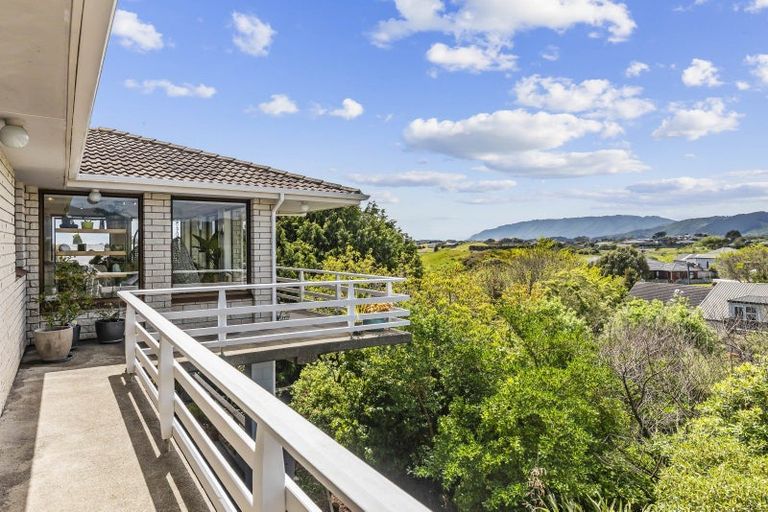 Photo of property in 4a Malfroy Lane, Raumati Beach, Paraparaumu, 5032