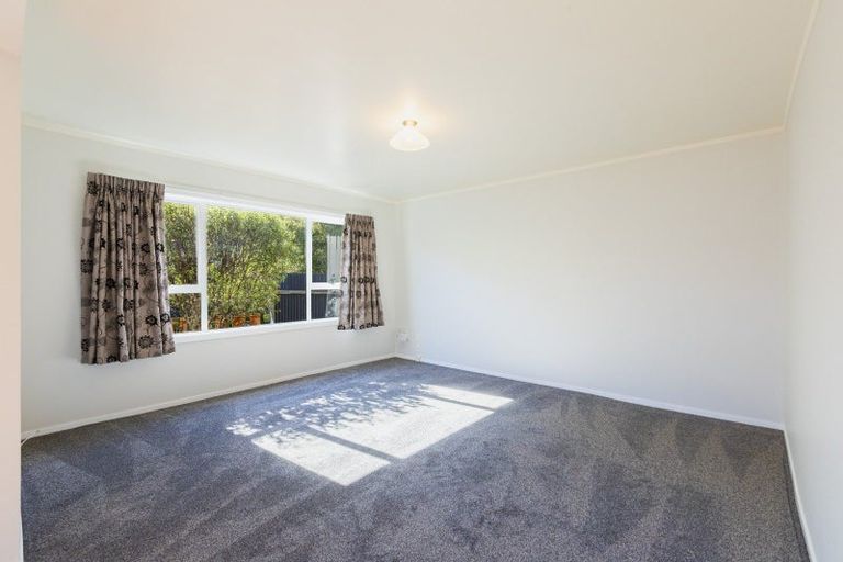 Photo of property in 1 Bibby Lane, Waipawa, 4210