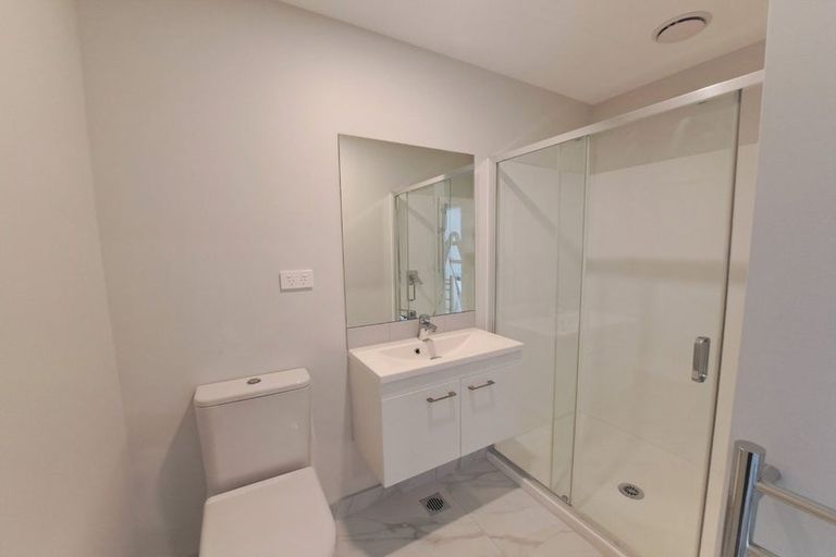 Photo of property in 20a Flaxdale Street, Birkdale, Auckland, 0626