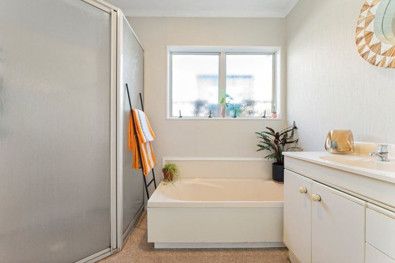 Photo of property in 5c Tawa Street, Mount Maunganui, 3116