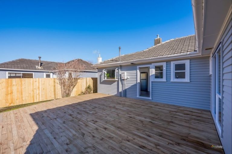 Photo of property in 23 Dover Road, Wainuiomata, Lower Hutt, 5014