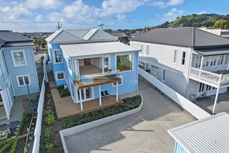 Photo of property in 37 Calliope Road, Devonport, Auckland, 0624