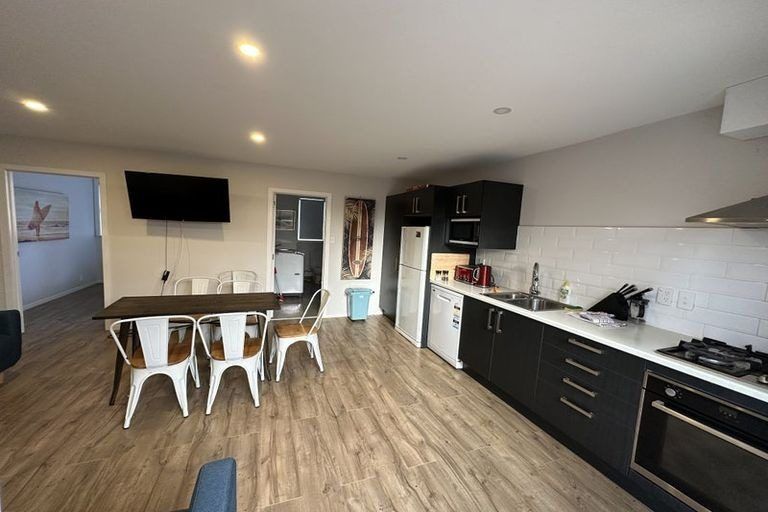 Photo of property in 2/4 Sydney Street, Hauraki, Auckland, 0622