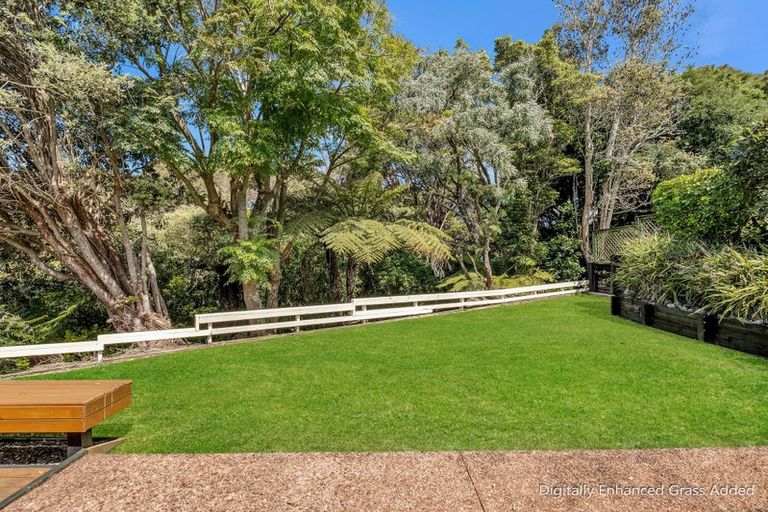Photo of property in 64 Rhinevale Close, Henderson, Auckland, 0612
