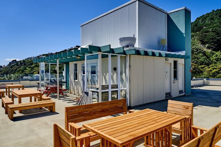 Photo of property in Jerningham Apartments, 20 Oriental Terrace, Oriental Bay, Wellington, 6011