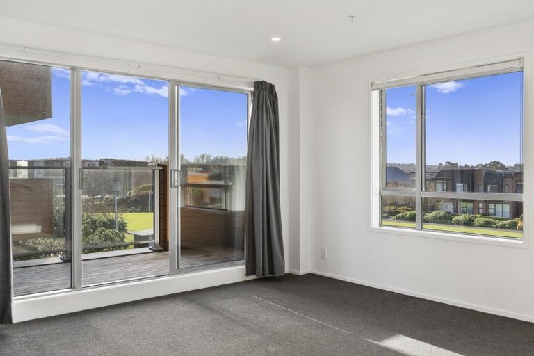 Photo of property in 201/160a Hobsonville Point Road, Hobsonville, Auckland, 0616