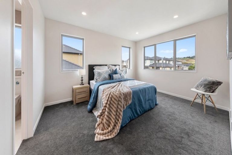 Photo of property in 29 Carrickdawson Drive, Flat Bush, Auckland, 2019