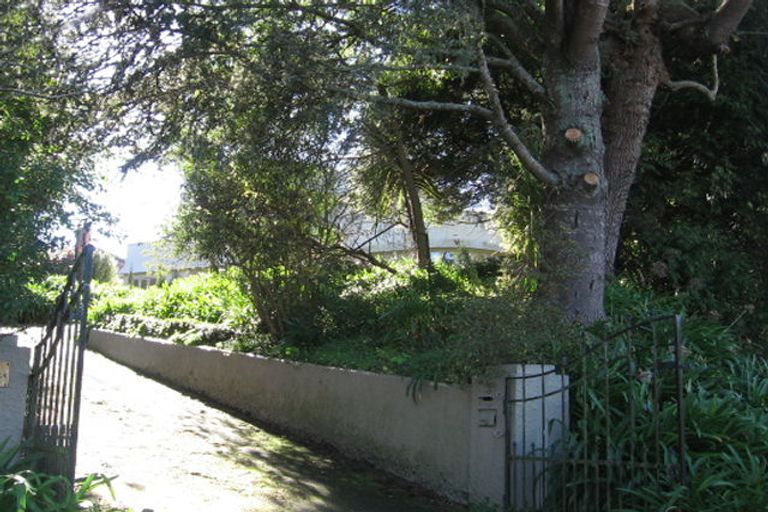 Photo of property in 2 Woodstock Road, Fairfield, Hamilton, 3214