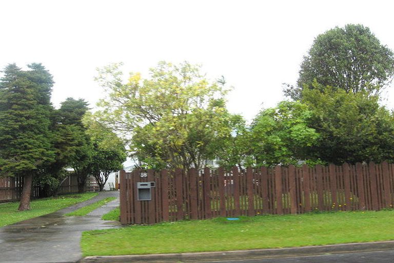 Photo of property in 58 Kokich Crescent, Onerahi, Whangarei, 0110