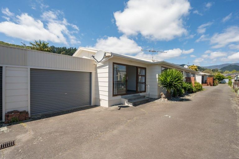 Photo of property in 2/86 Grove Street, The Wood, Nelson, 7010