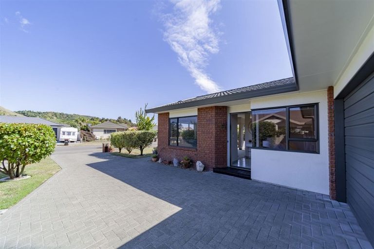 Photo of property in 3 Beaufort Place, Taradale, Napier, 4112